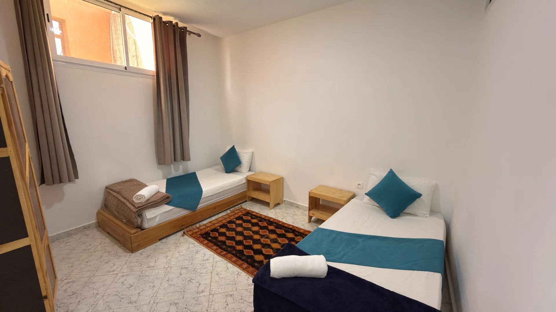 Surf house room
